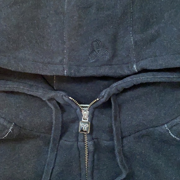 Aritzia TNA Womens Full Zip Hoodie Sz M - Picture 2 of 6